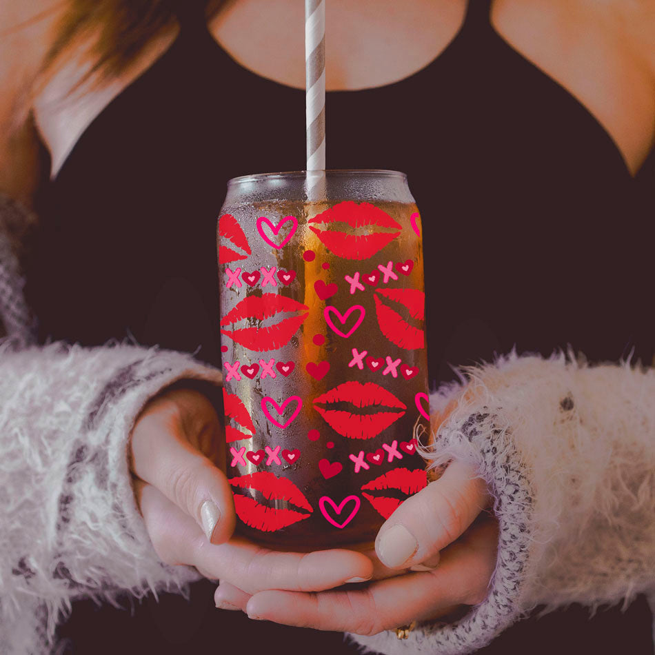 Self Love Club 20oz Glasbecher mit Bambusdeckel Rotes Herz Goldene Akzente
