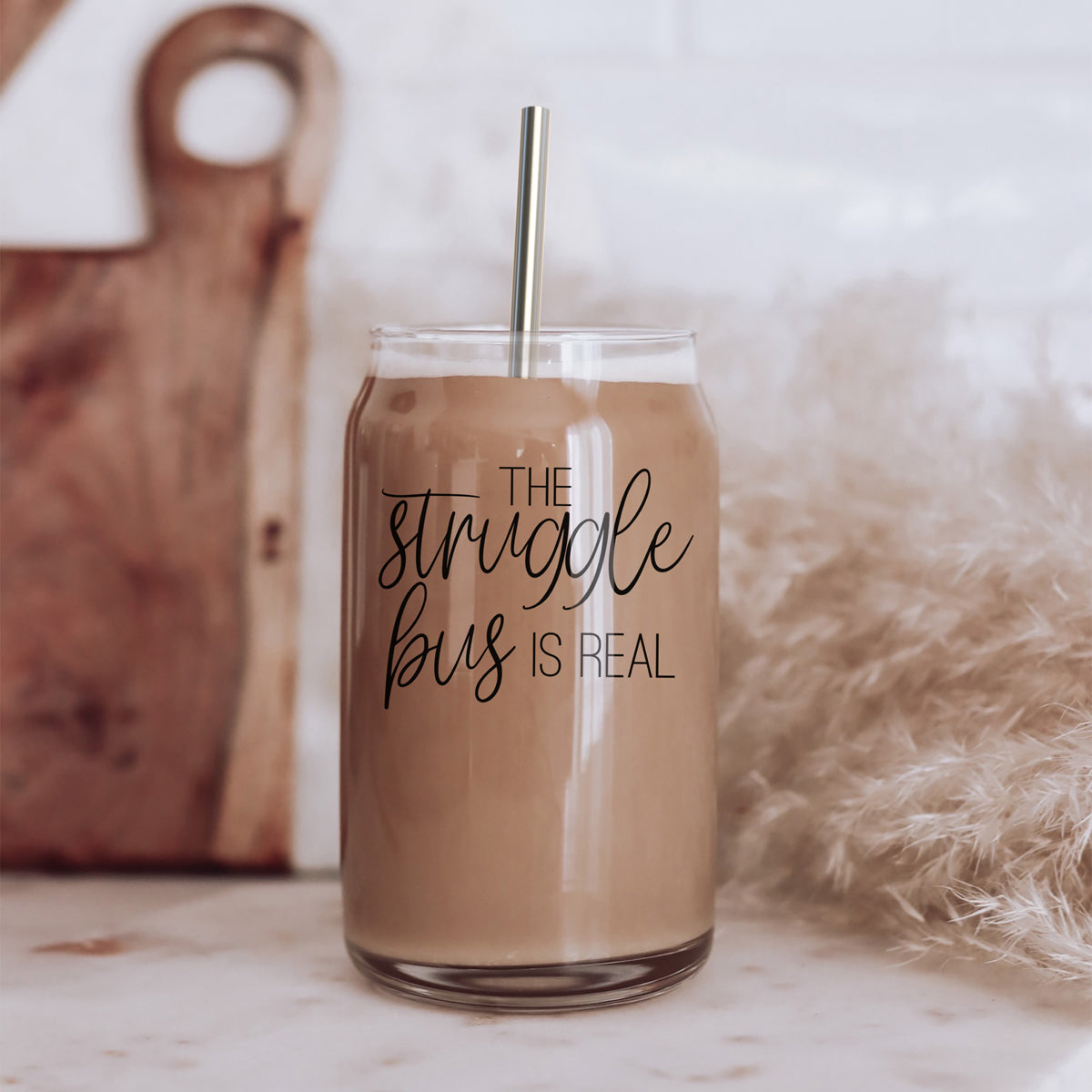 Gobelet en verre 17oz avec couvercle en bambou, 2 pailles en acier inoxydable et brosse de nettoyage "Struggle Bus"