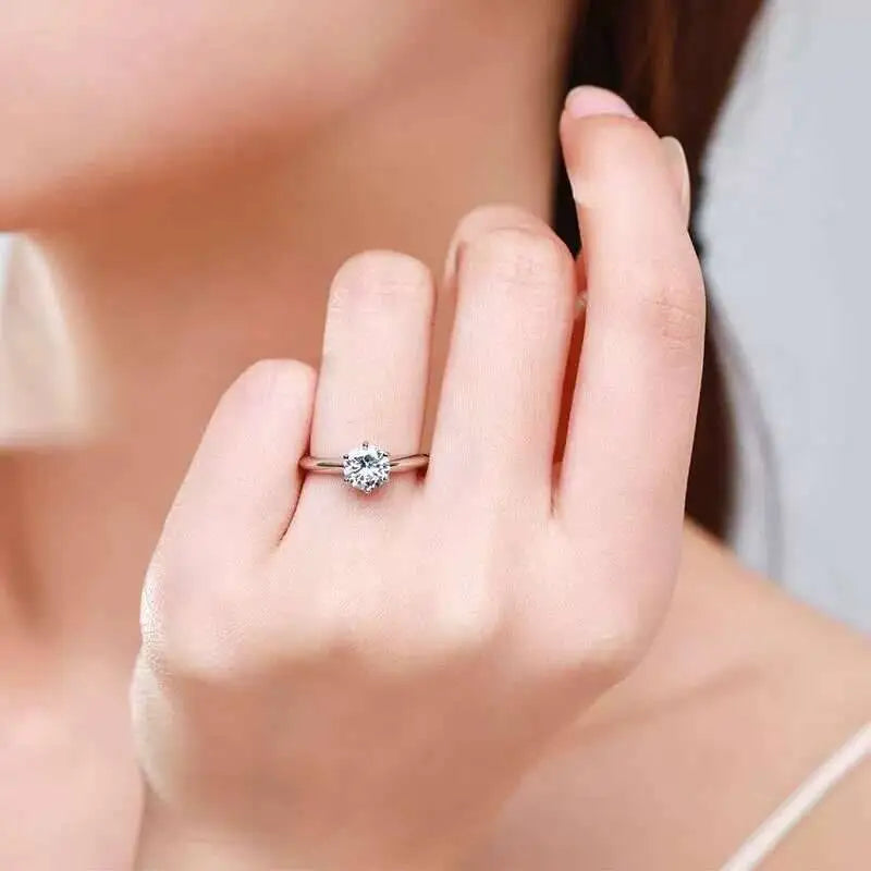 Ensemble de bijoux en argent sterling 925 et moissanite 2.5 carats couleur D (collier et boucles d'oreilles)