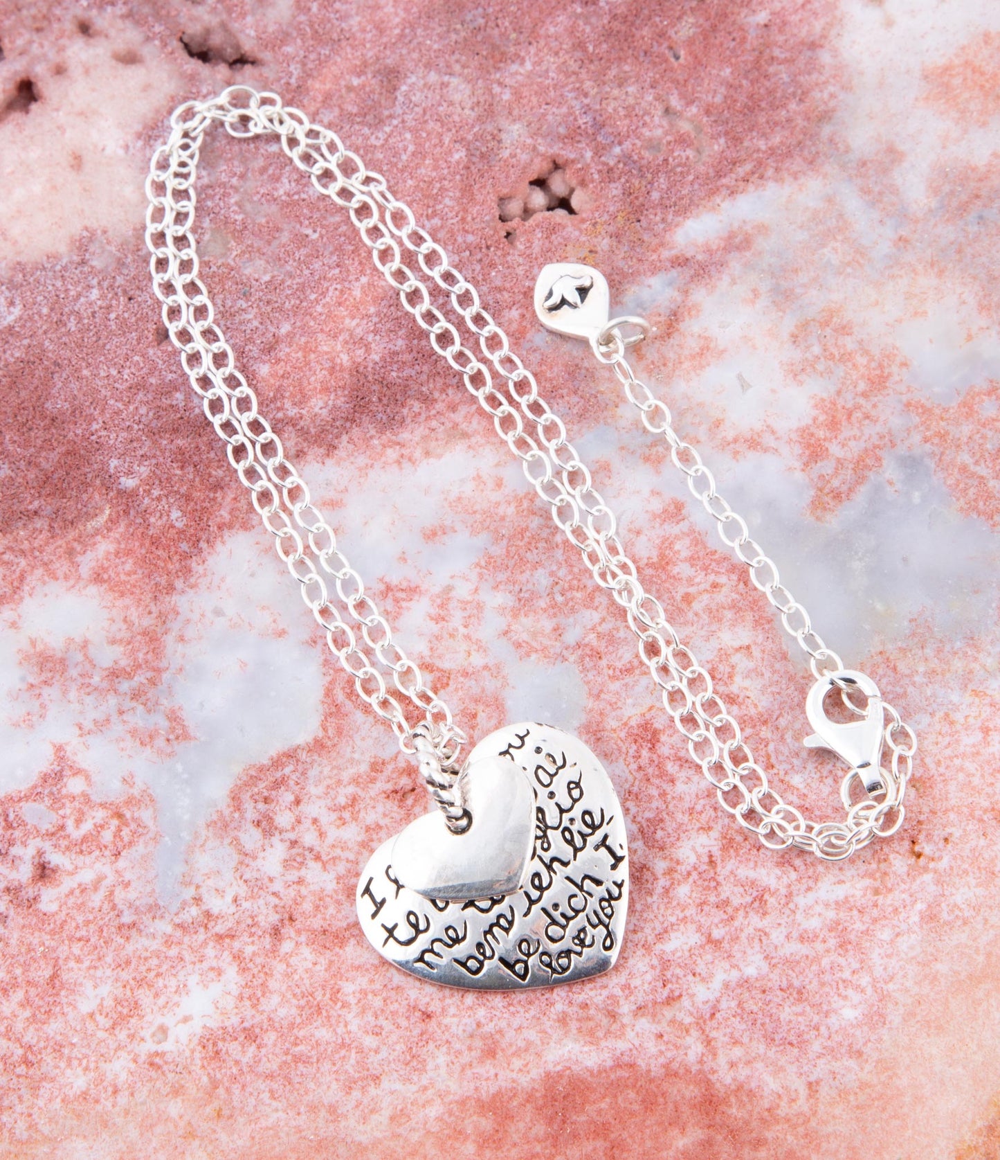 Halskette mit Herzanhänger aus Sterlingsilber, graviert