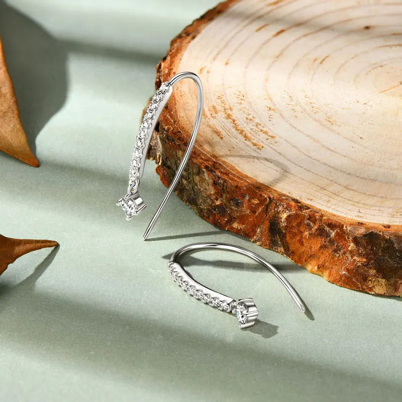 VVS1 runder Moissanit U-förmige Ohrstecker 925 Sterling Silber Hypoallergen Geschenk für Frauen