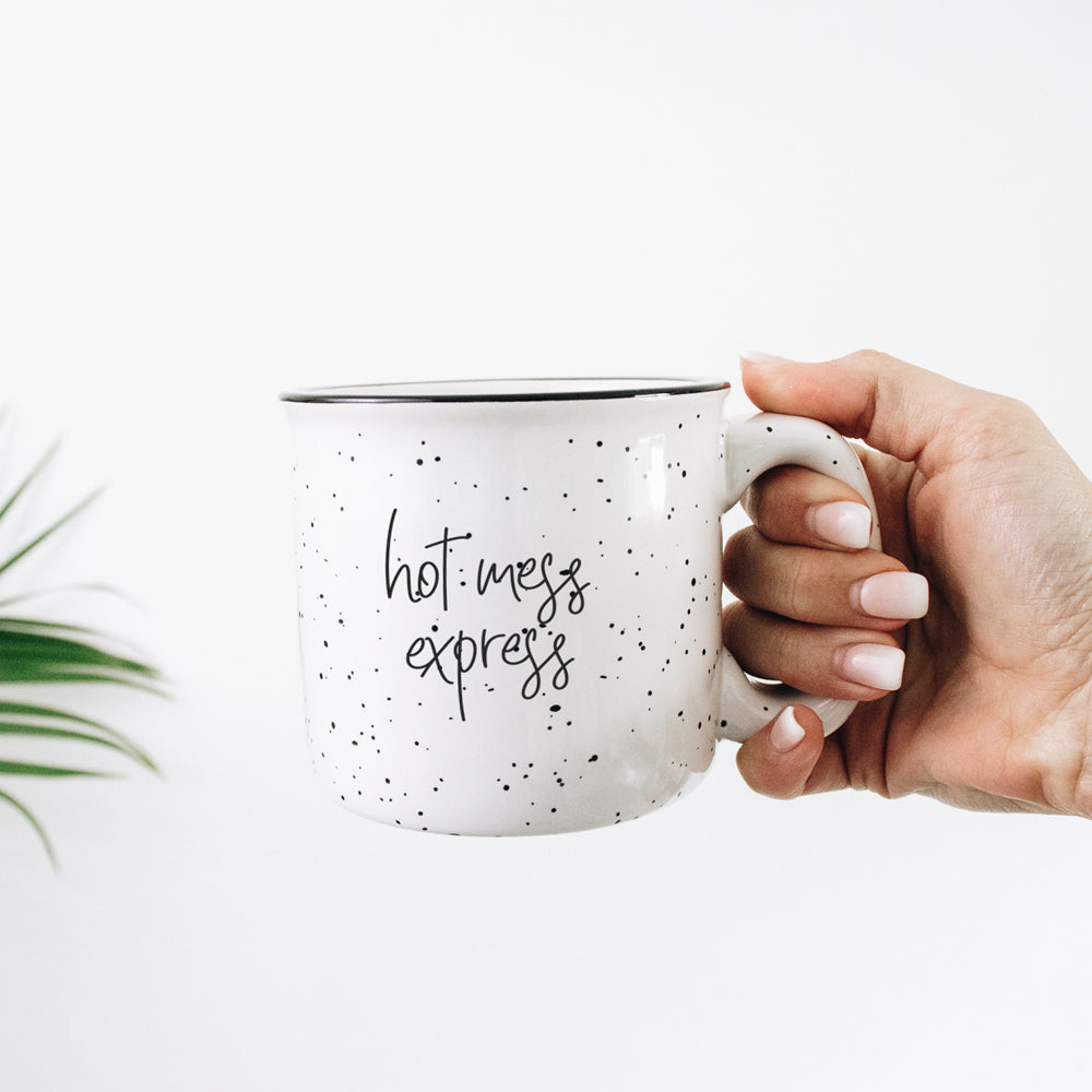 Hot Mess Express Übergroße Lagerfeuer-Tasse mit schwarzem Rand, Limited Edition, beidseitig bedruckt