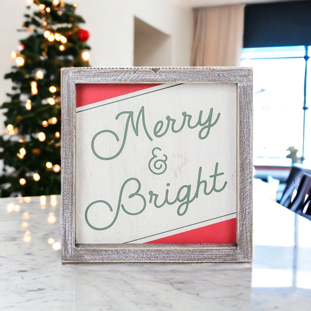 Merry And Bright 7 Zoll Holz Weihnachts-Wandschild Rot Grün Weiß Weihnachts-Wohndeko 7x7x1.5