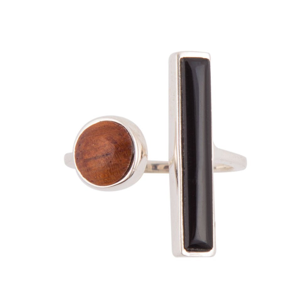 Brauner Holz- und schwarzer Onyx-Ring aus Sterlingsilber, größenverstellbar